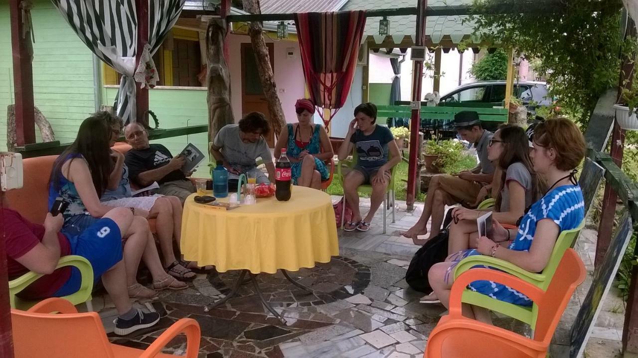 דירות Velipojë Kolonia E Artistave מראה חיצוני תמונה